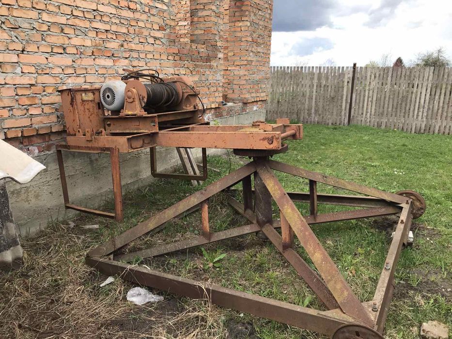 Будівельний кран