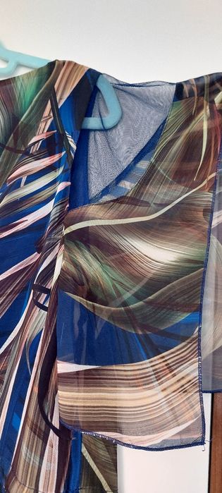 Letnia zwiewna sukienka 44 motyw roślinny