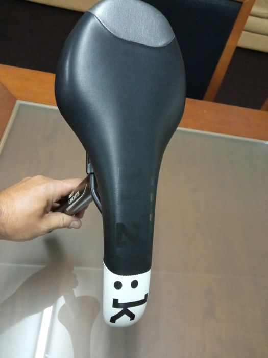 Selim Fizik + espigão Ritchey em carbono