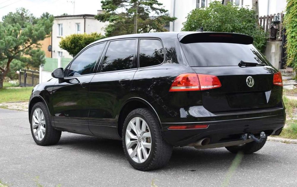 Volkswagen Touareg 2016 року