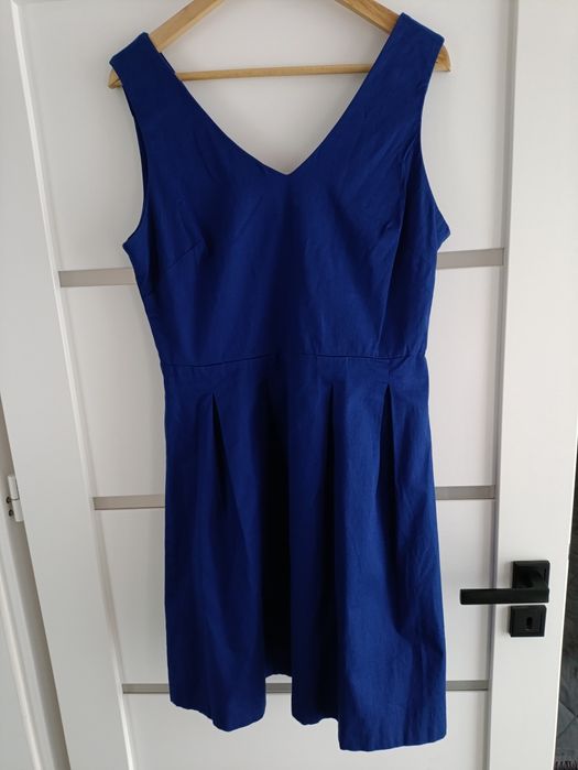 Sukienka wieczorowa granatowa