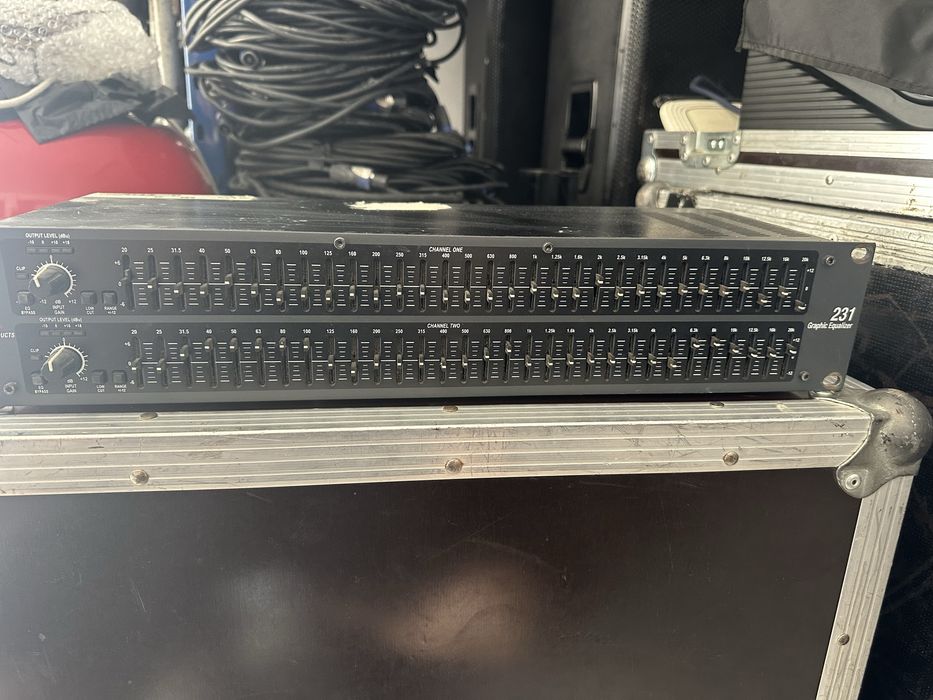 Equalizador dbx 2*31