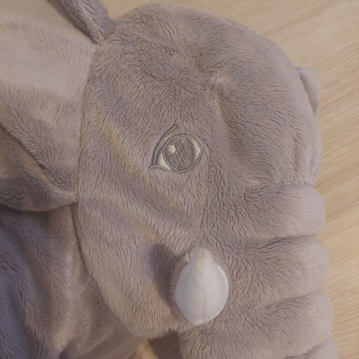 Elefante peluche ikea
