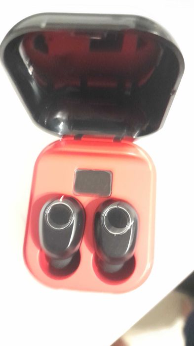 Wireless Bluetooth Headphones64737884658177122