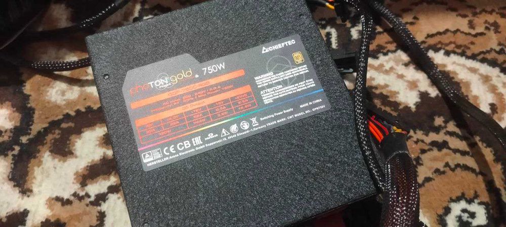 Блок живлення (питания) Chieftec Photon Gold 750W (GDP-750C-RGB) U1