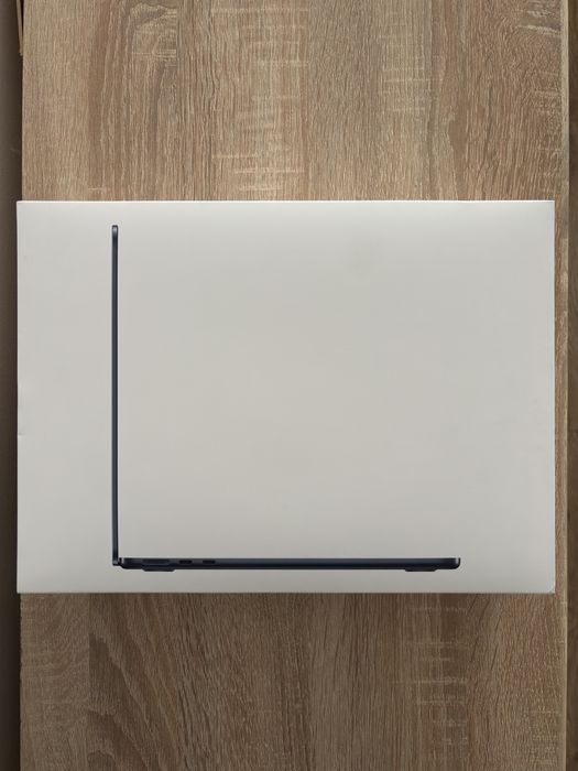 Apple MacBook Air 13” M3 2024 (A3113) | Kondycja 99% | GWARANCJA 06.2026