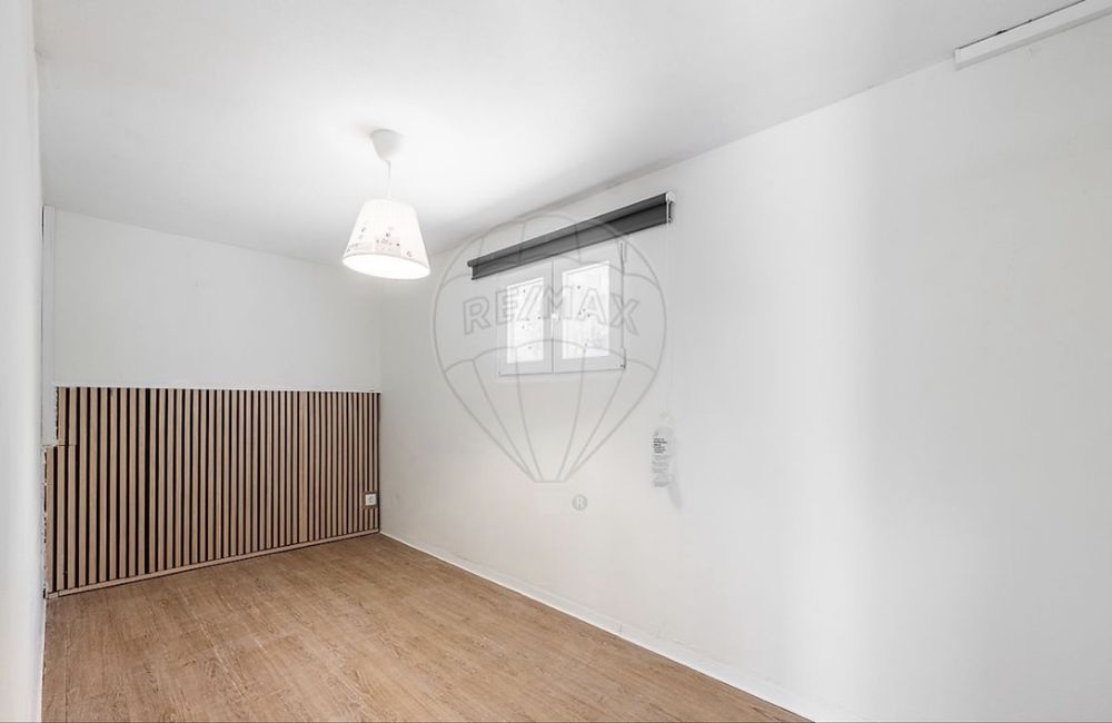 Moradia T2 Amares vende-se
