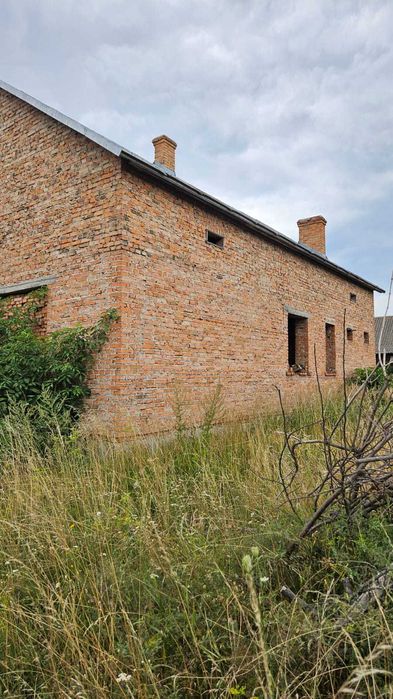 незавершений будинок та земельна ділянка 19,9 сот., с. Старий Добротвір