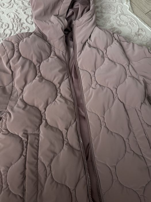 Весняна куртка фірми zara розмір  164 13-14 р