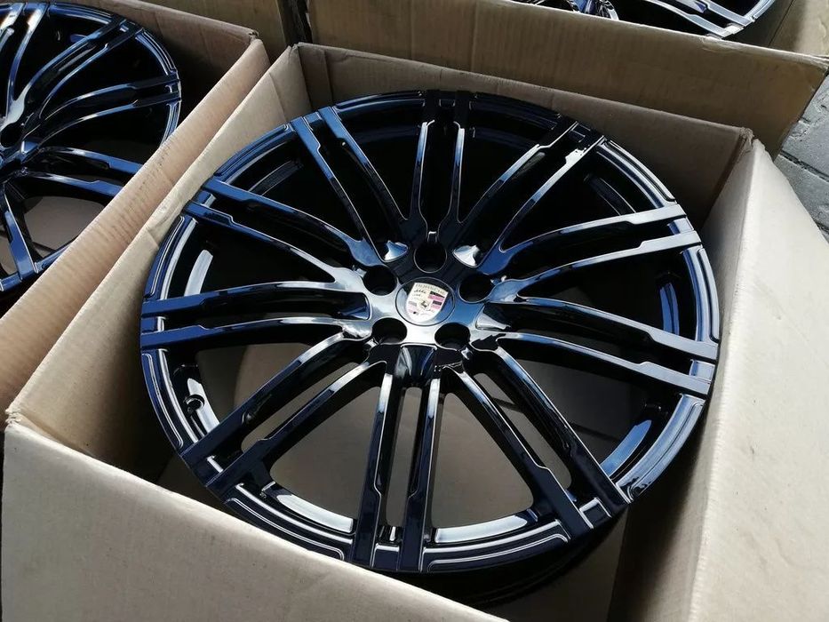 PORSCHE MACAN S / TURBO/ SPIDER 21''95B BLACK