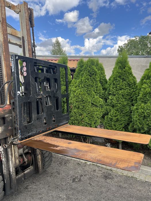 Widly do wózka widłowego z spychaczem