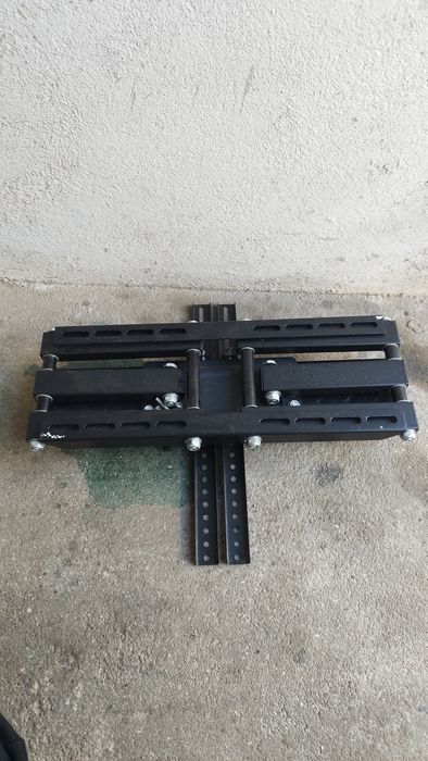 Suporte para televisão universal