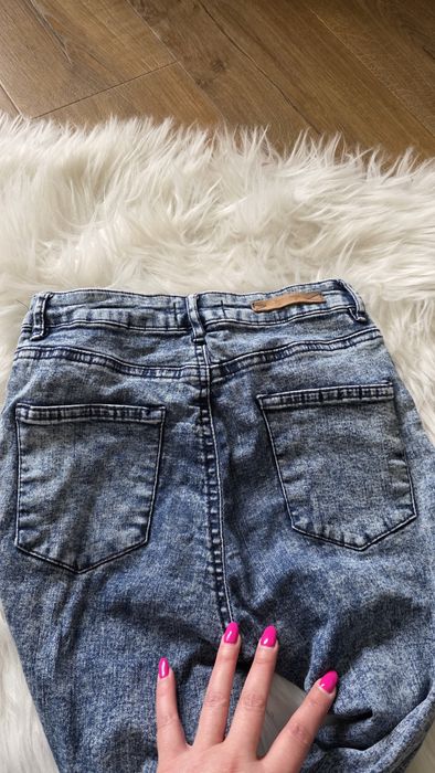 Jeansy rurki Bershka xs