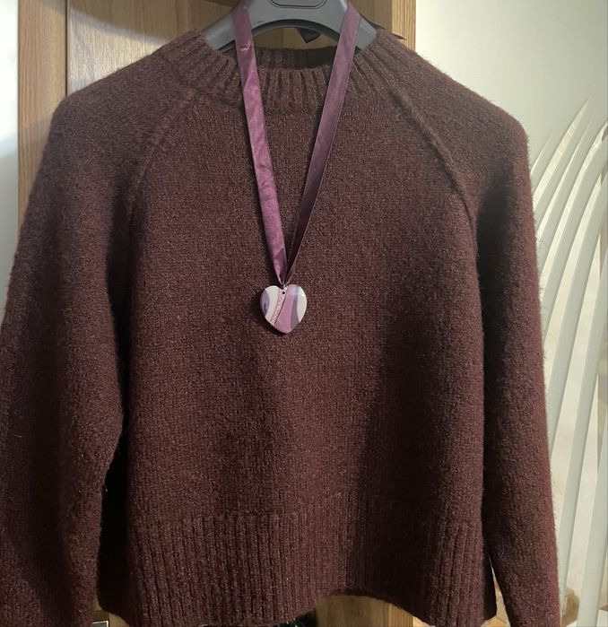 Джемпер трендового кольору марсала з вовною р.S