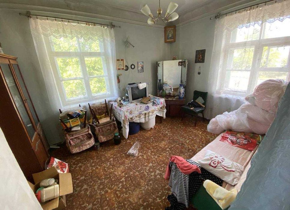 Продаж 2-кімнатної квартири в центрі Бердичева