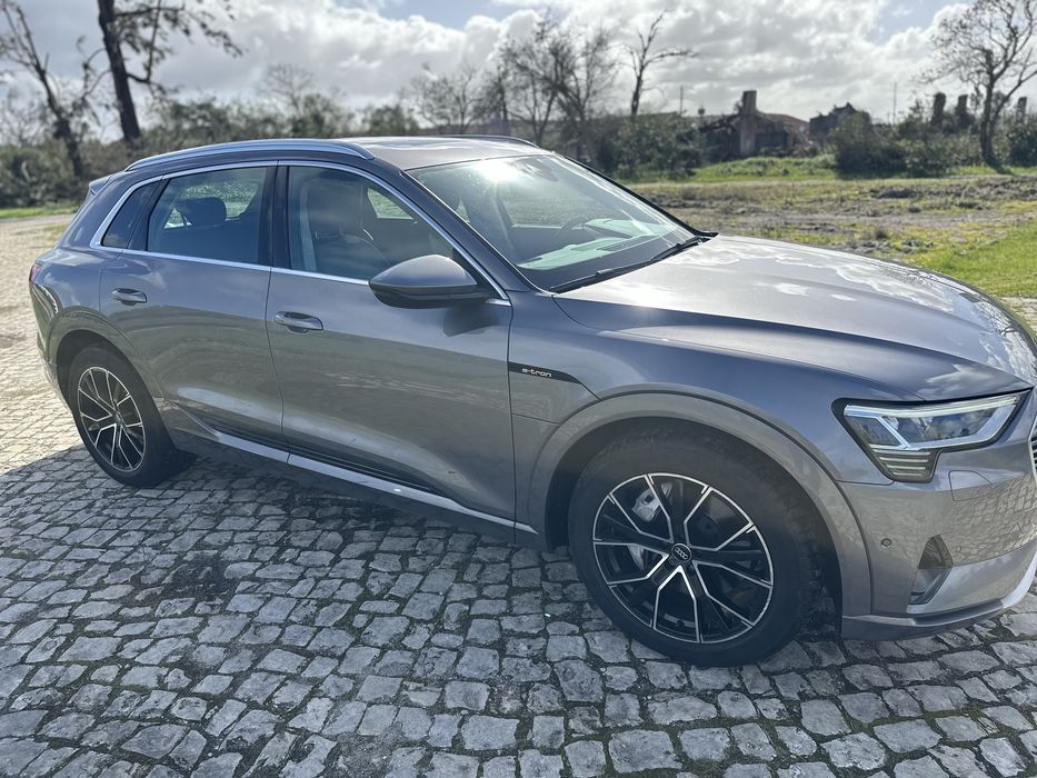Audi etron 50 quattro