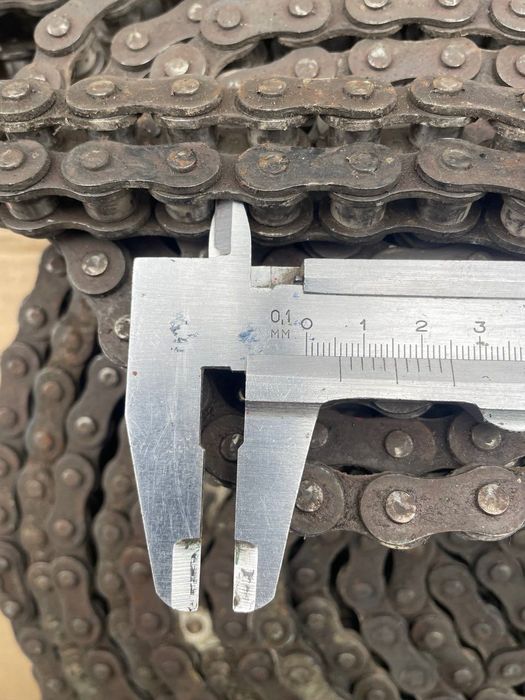 Продам однорядную приводную цепь