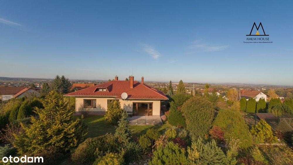 Sprzedam dom wolnostojący na 30 a. działce ul. Wyzwolenia Andrychów