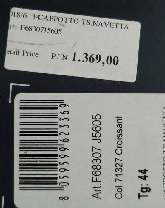 Camelowy długi wiązany płaszcz