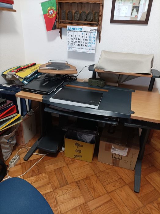 Secretária computador