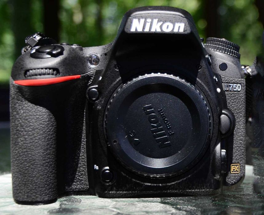 Nikon D610 / D750 body - Пробіг 10 тис кадрів кожна - Повний кадр