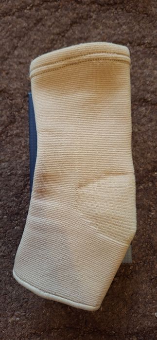 Бандаж голеностопный