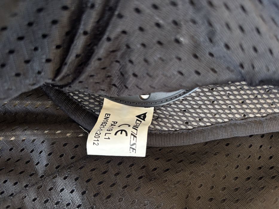 Casaco Moto Dainese Avro D2 Tex (Preto) – Como Novo