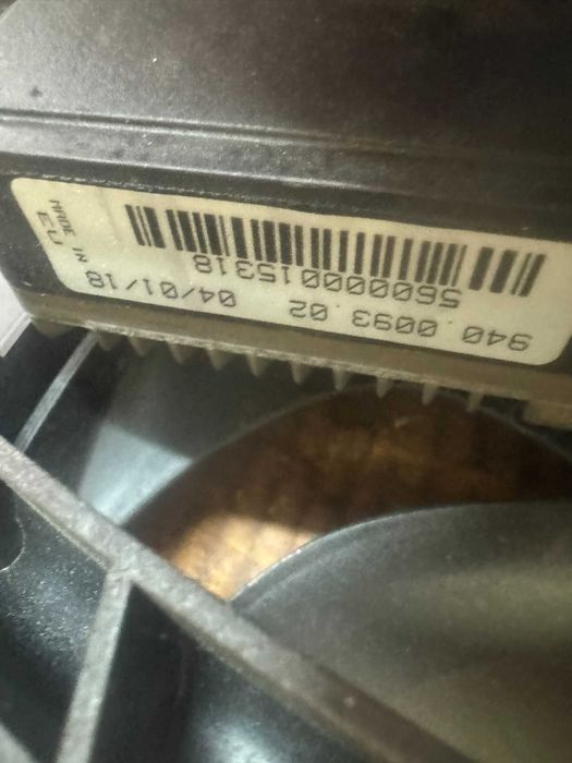 Wentylator chłodnicy Volvo V40 II S60 II V60 I D3 D4 T5