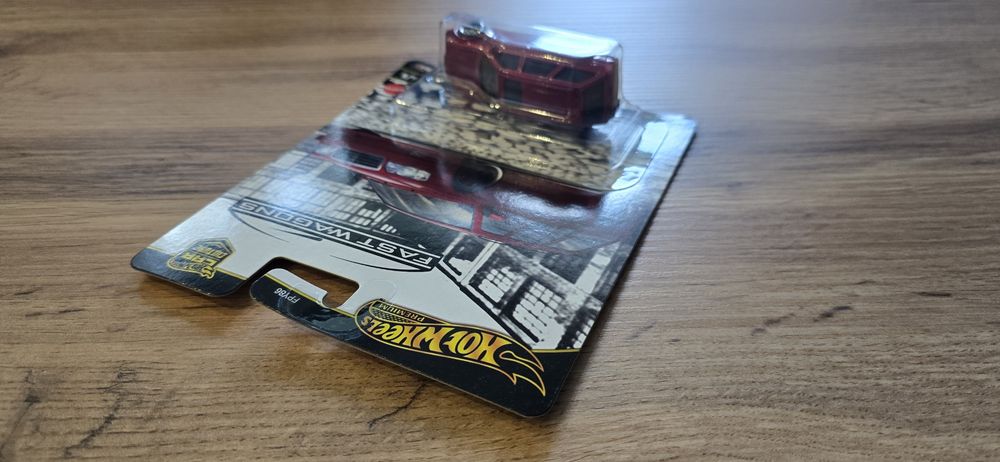 Hot Wheels Premium Mercedes Benz E-36 AMG Fast Wagons Chełm • OLX.pl