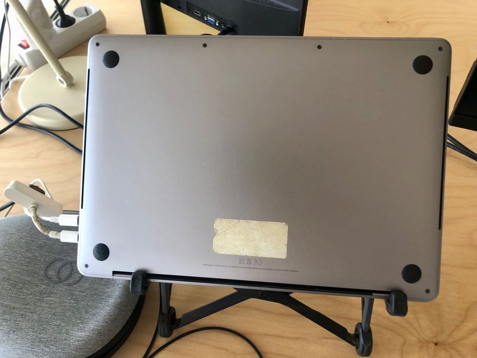 MacBook Pro 13-inch (2018) – Excellent Condition, Upgraded Parts!