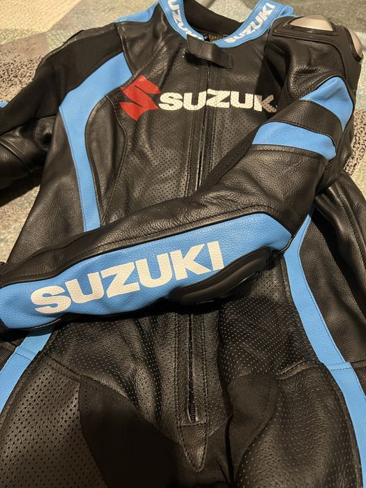 Fato completo novo moto