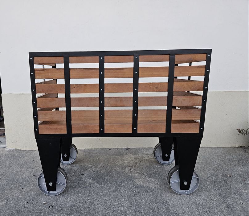 Banco Artesanal para decoração (NOVO)