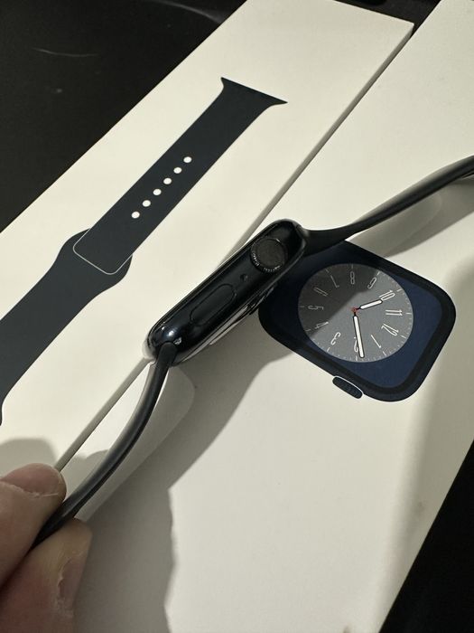 Apple Watch Series 8