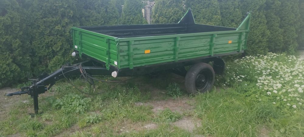 Przyczepa rumunka wywrotka jednoosiowa
