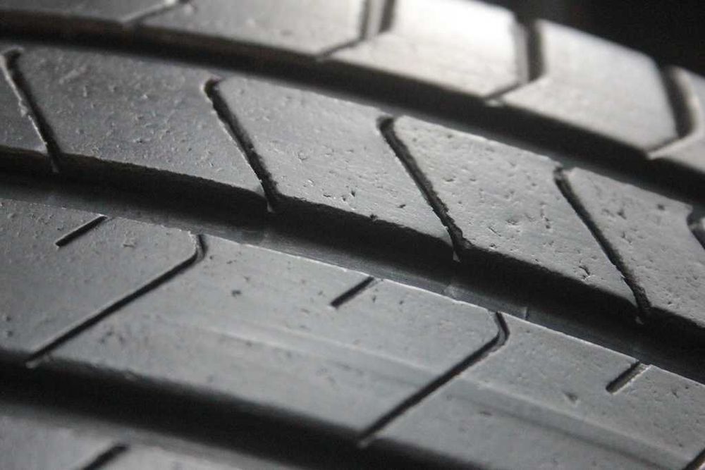 255/30/20 Pirelli P Zero 255/30 R20 92Y XL 2022r