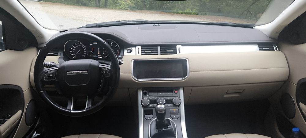 Land Rover Evoque 2.2