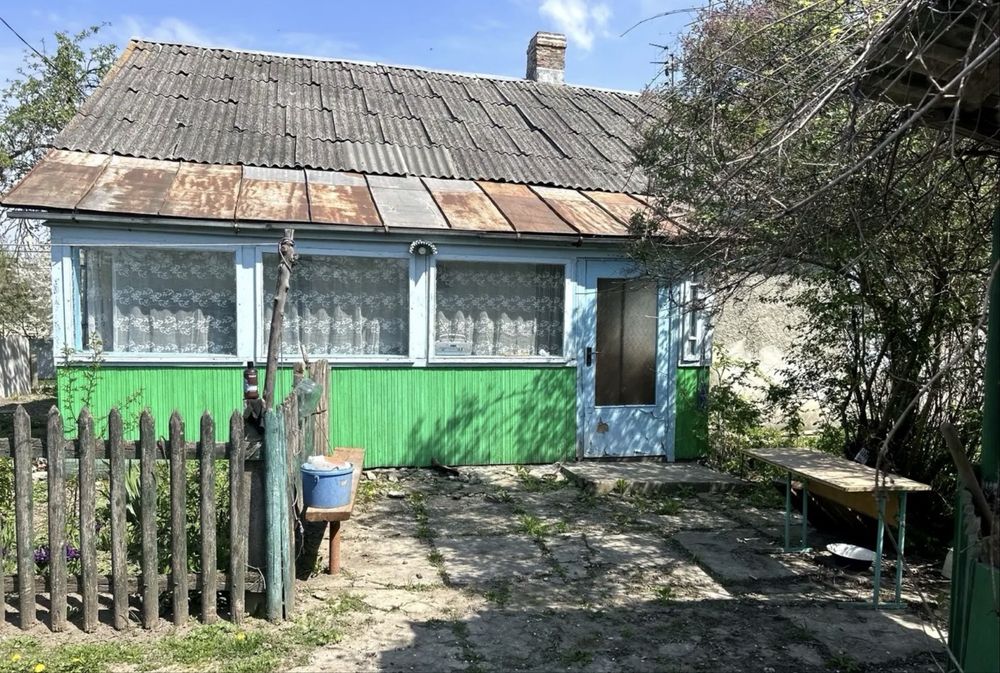 Продам будинок в с. Великі Межиричі. Можливе розтермінування!