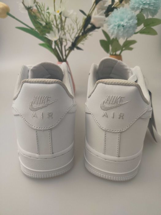Nike Białe Siły Powietrzne 1 38