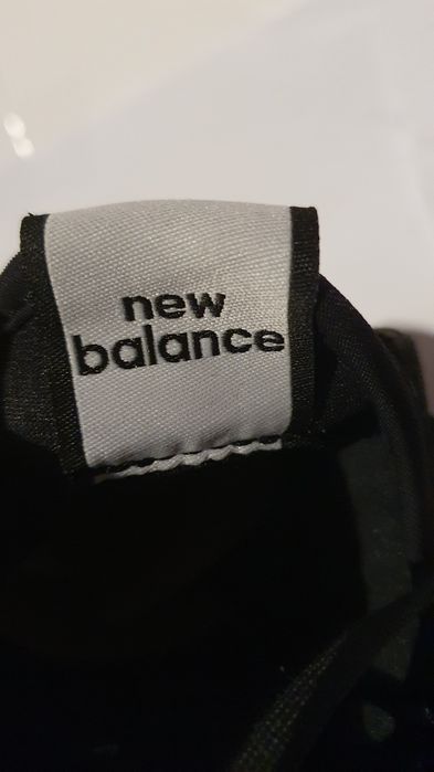 Sneakersy nowe męskie czarne New Balance rozmiar 42