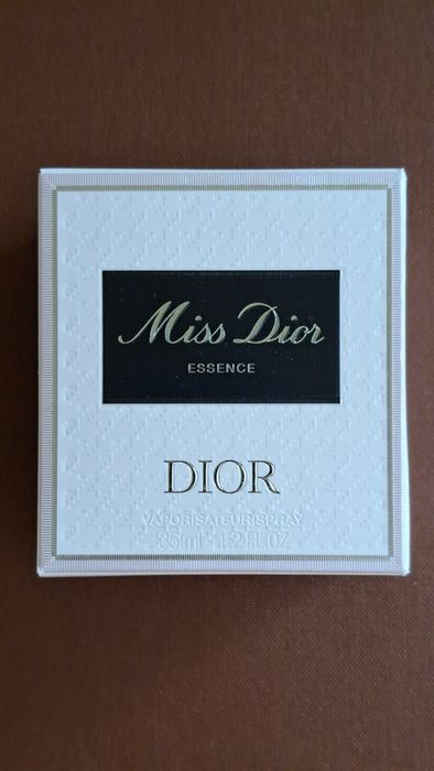 Miss Dior Essence
