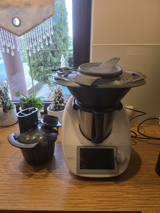 Thermomix robot wielofunkcyjny.