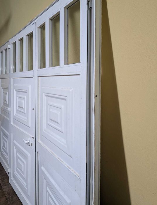 Portão alumínio almofadado 2750x2130mm