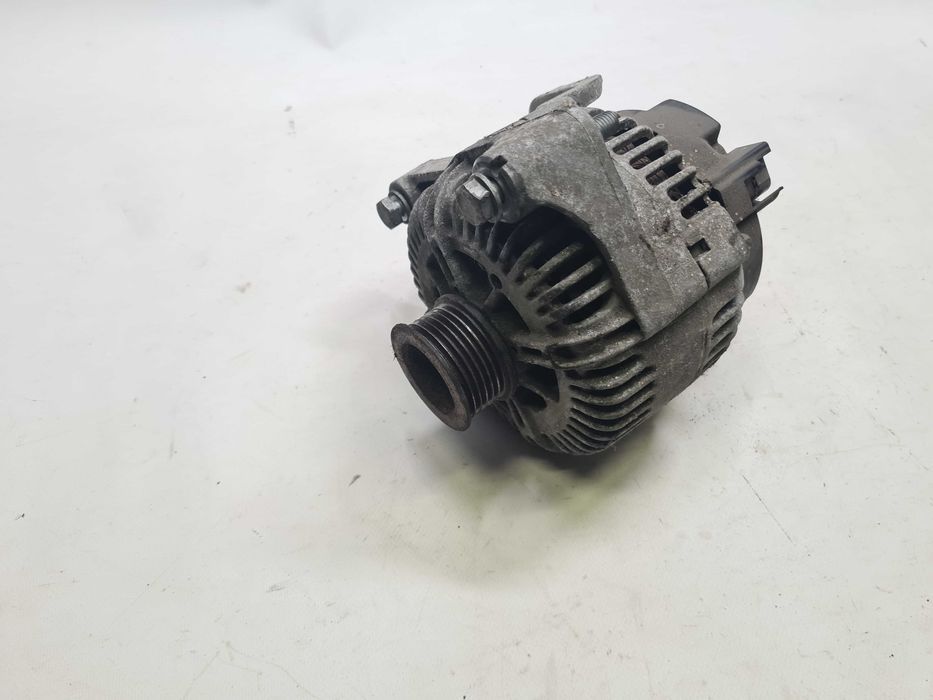 Alternator BMW M5 E60 M6 E63 E64 oryginał mały przebieg