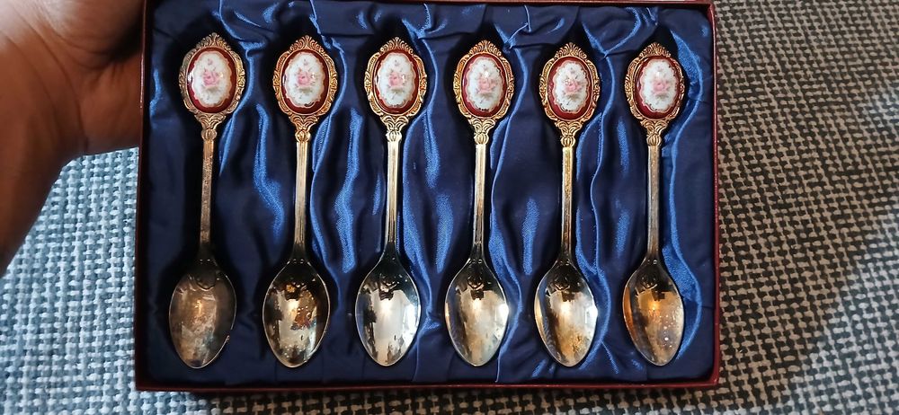 Caixa colheres com decoração