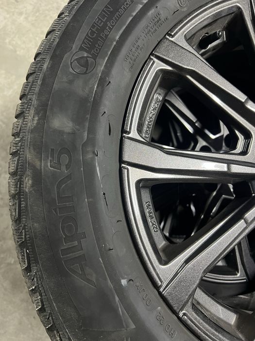 Шини Michelin 215/65 r17