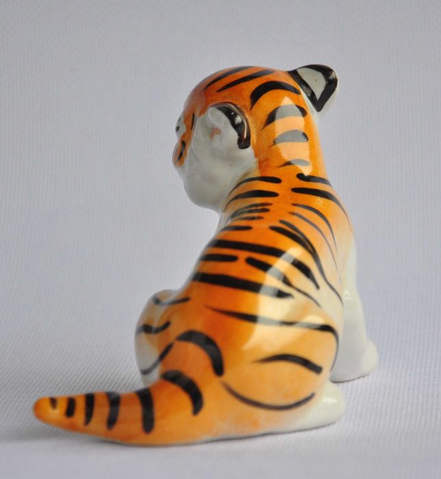 figurka porcelanowa tygrys Werbiłki