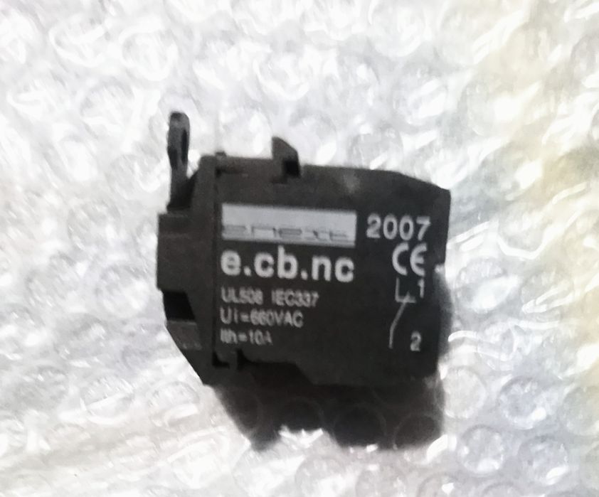 Блок-контакт еnext різних типів