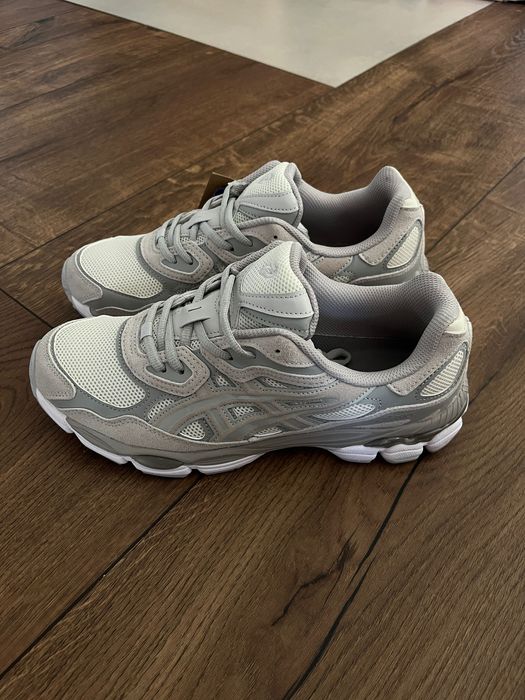 Asics model Gel-Nyc
