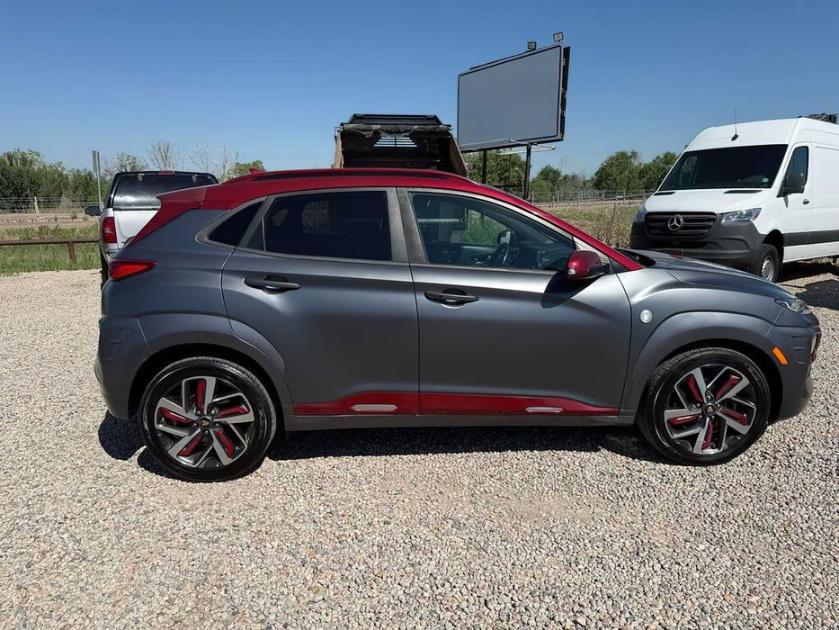 Hyundai Kona      2018