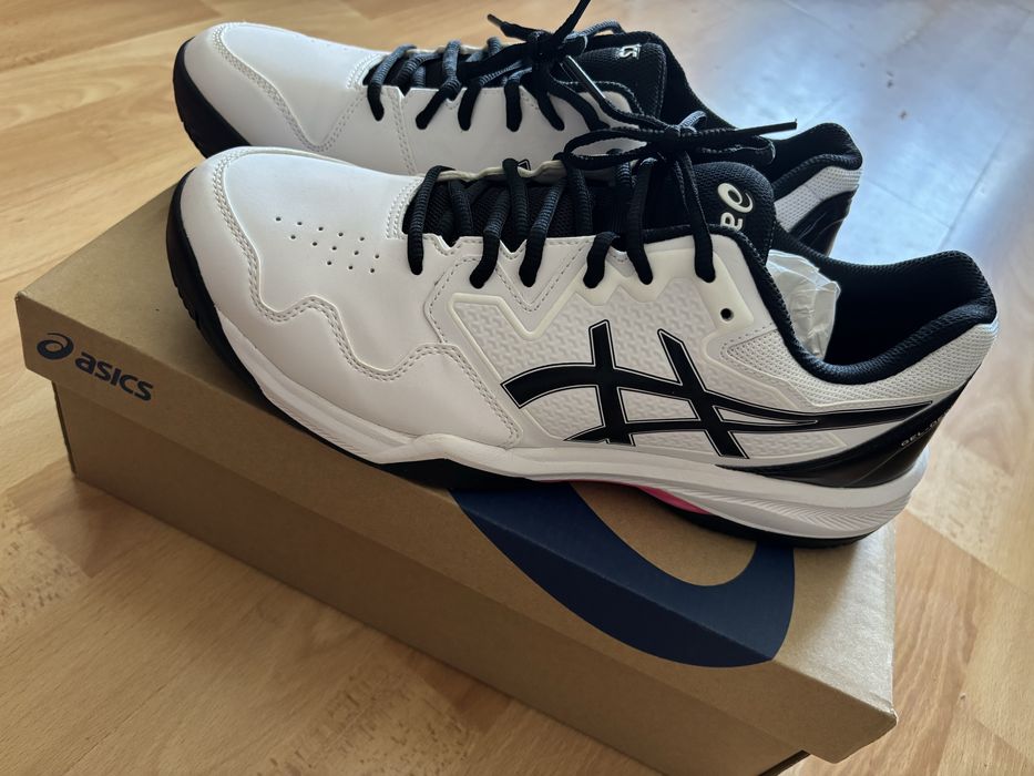 Nowe buty tenisowe Asics